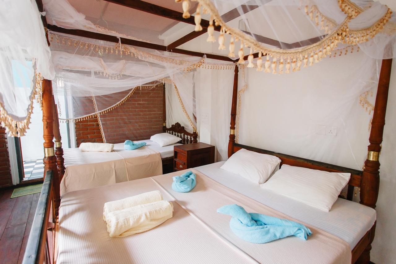 Sunny Family Hotel Унаватуна Екстериор снимка