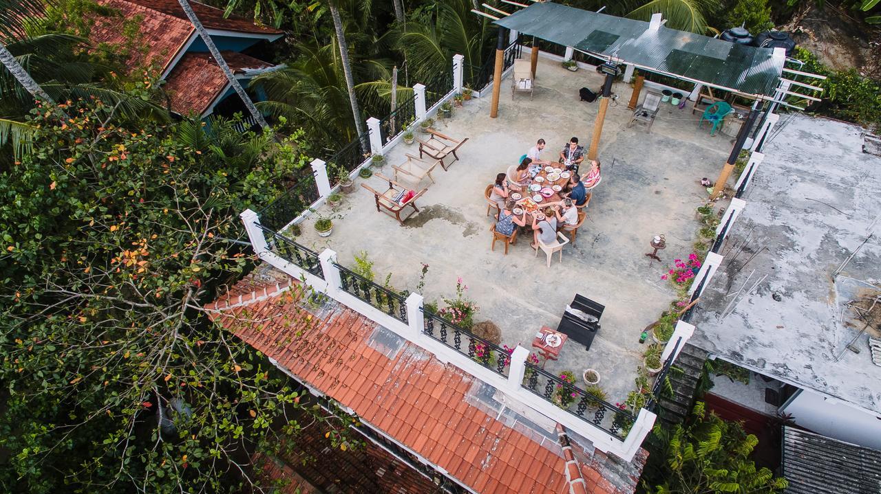 Sunny Family Hotel Унаватуна Екстериор снимка